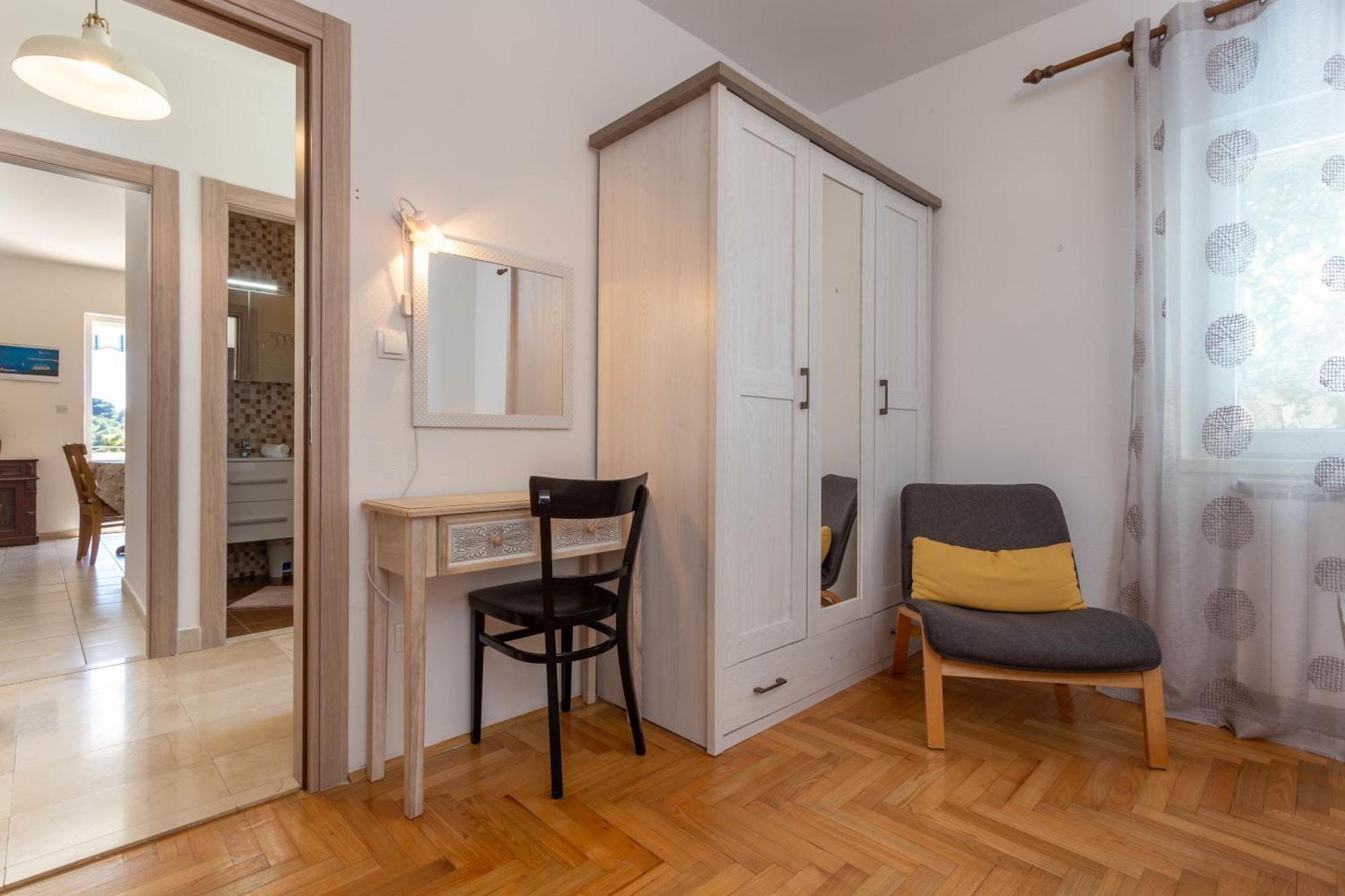 Apartment Tasina Хвар Экстерьер фото